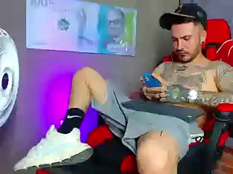 smoker445 online show from March 3, 2025, 1:42 am