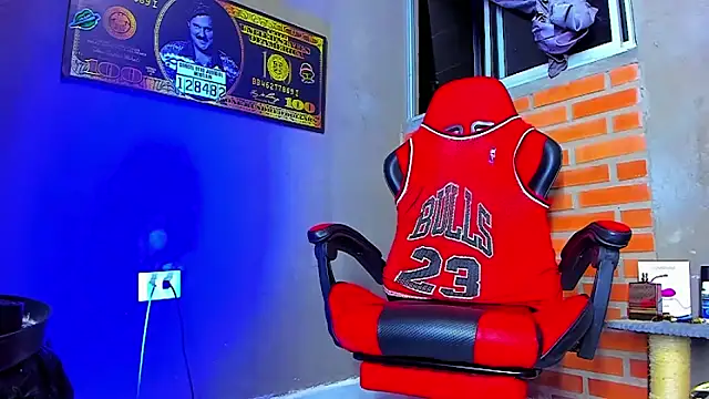 smoker445 online show from October 11, 2025, 11:36 pm