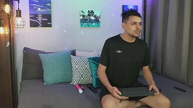 Cleoanubis- online show from October 4, 2025, 4:21 am