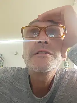 Snapshot of tino66 chatting on November 1, 2025, 1:35 pm tino66 online show from November 1, 2025, 1:35 pm