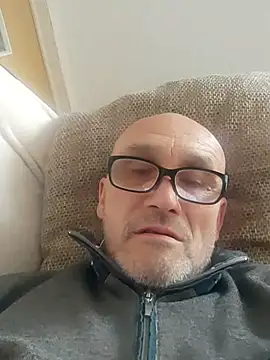 Snapshot of tino66 chatting on March 15, 2026, 12:11 pm tino66 online show from March 15, 2026, 12:11 pm