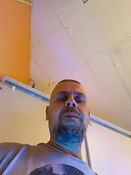 Snapshot of Huncutkuki chatting on November 6, 2025, 5:36 pm Huncutkuki online show from November 6, 2025, 5:36 pm