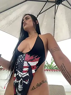 Alexandra duque online show from January 26, 2025, 8:02 pm