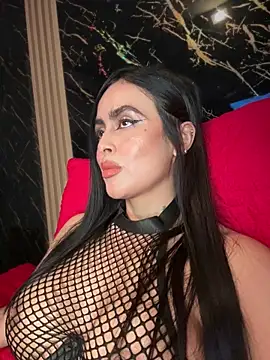 Alexandra duque online show from May 3, 2026, 9:10 pm