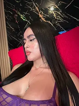 Alexandra duque online show from May 16, 2026, 9:13 pm
