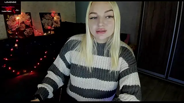 Stella  Cox online show from October 23, 2025, 6:13 am