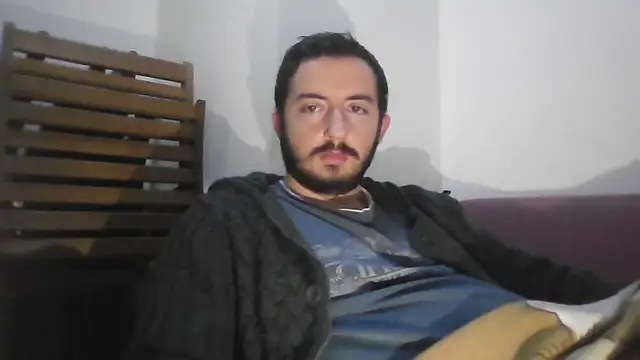 laynufff online show from December 27, 2024, 3:37 pm