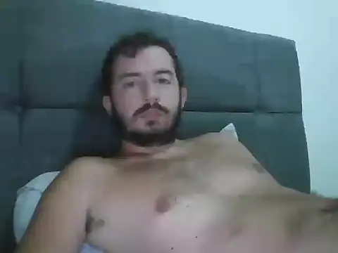 laynufff online show from September 14, 2025, 5:50 am