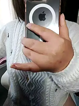 palzkybi123 online show from February 10, 2025, 3:24 am