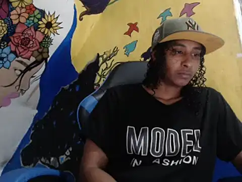 Snapshot of yohatinelly07 chatting on September 18, 2025, 1:18 am yohatinelly07 online show from September 18, 2025, 1:18 am