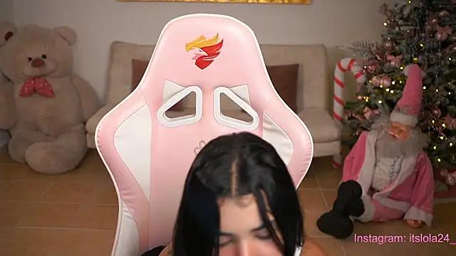 its lola24 online show from December 31, 2024, 3:23 am