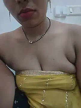 Snapshot of Simaran_bhabhi chatting on June 19, 2026, 12:15 am Simaran bhabhi online show from June 19, 2026, 12:15 am