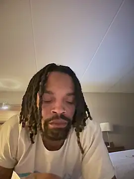 1BeautyN1Beast online show from February 1, 2026, 3:16 am