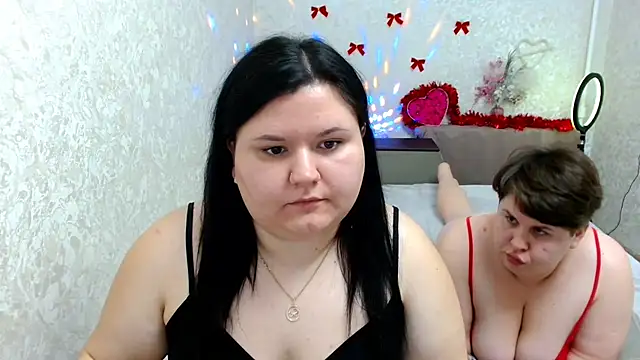 BeckyAndHellen online show from January 12, 2025, 1:58 pm