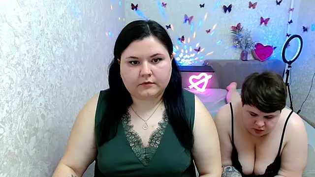 BeckyAndHellen online show from March 13, 2025, 6:23 pm