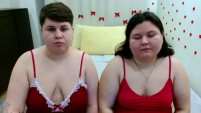 BeckyAndHellen online show from October 22, 2025, 6:51 pm