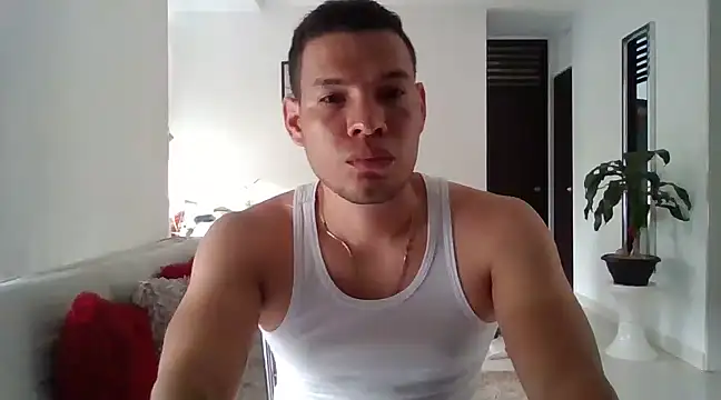 kinke31 online show from February 25, 2025, 1:50 pm