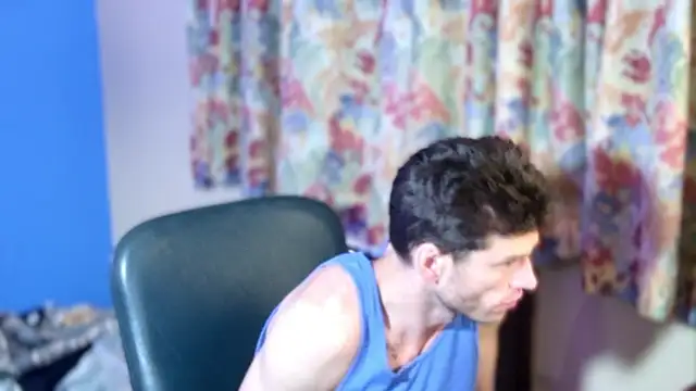 Snapshot of savageconfidence chatting on November 1, 2025, 8:16 am savageconfidence online show from November 1, 2025, 8:16 am