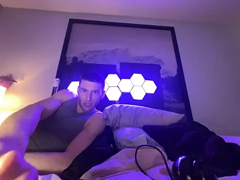 Snapshot of savageconfidence chatting on March 5, 2026, 8:38 pm savageconfidence online show from March 5, 2026, 8:38 pm