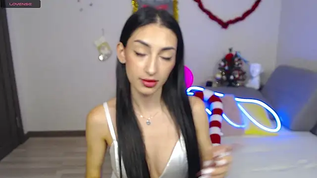 Lina Robbins online show from January 6, 2025, 4:36 am