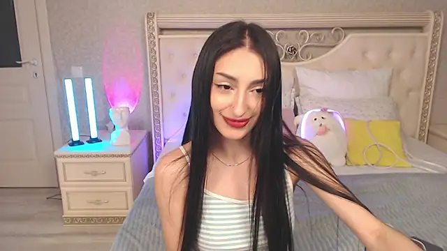 Lina Robbins online show from May 31, 2026, 10:11 pm
