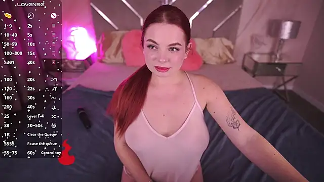 CarolinaDia online show from February 8, 2025, 11:55 pm