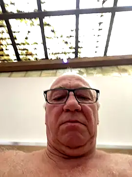 biggandybig online show from October 9, 2025, 2:15 pm