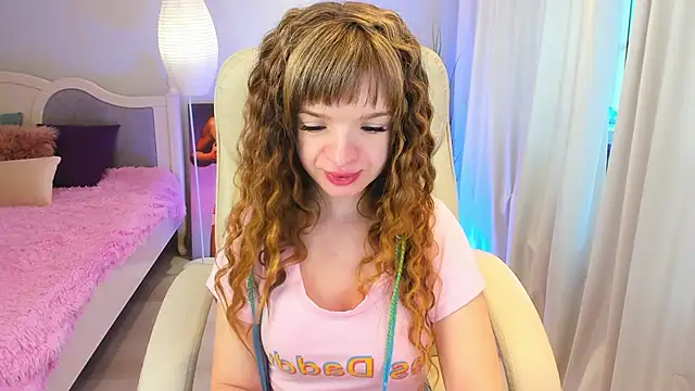 Eva Rosec online show from February 7, 2025, 7:07 am