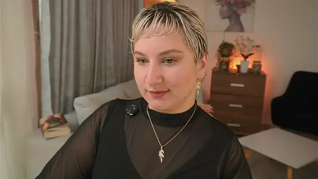 Ximenna Cruz online show from January 13, 2026, 12:10 pm