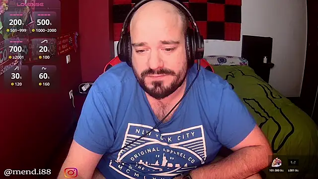 menditeta1 online show from December 18, 2025, 8:04 pm