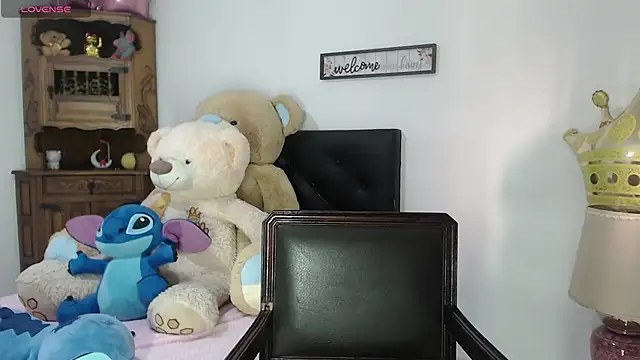 alexia 87 online show from February 19, 2026, 8:27 pm