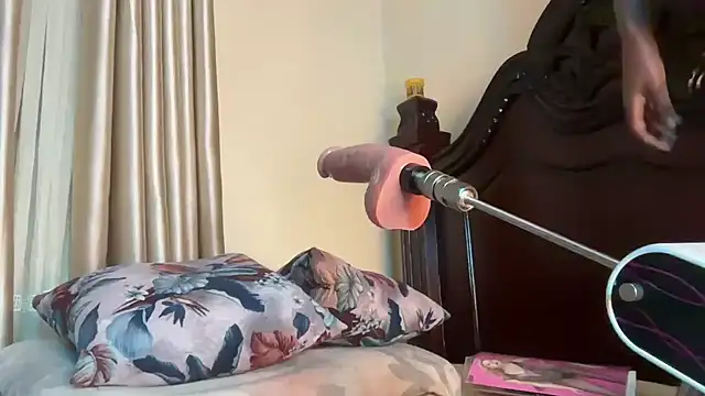 Snapshot of SexyAudreyFuck chatting on February 27, 2025, 5:15 pm SexyAudreyFuck online show from February 27, 2025, 5:15 pm