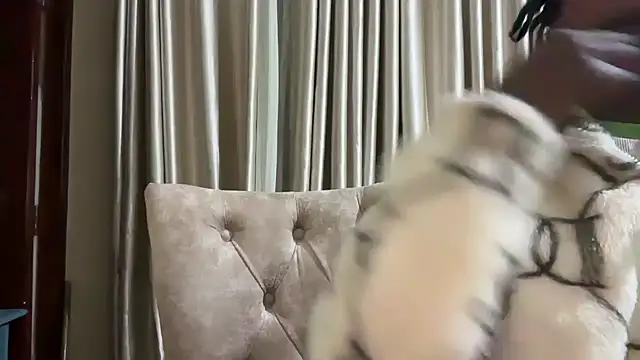 Snapshot of SexyAudreyFuck chatting on February 28, 2025, 4:54 am SexyAudreyFuck online show from February 28, 2025, 4:54 am