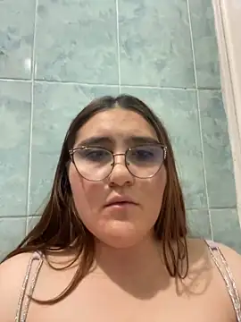 conniejames m online show from September 20, 2025, 4:35 am