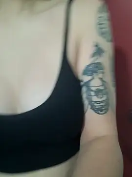 atenealovve 77 online show from February 12, 2026, 10:27 pm