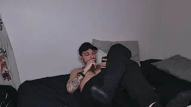 JackDesFeux online show from February 24, 2025, 4:49 am