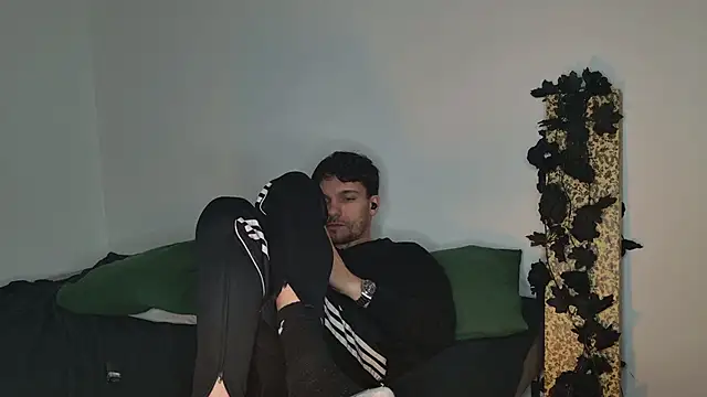 JackDesFeux online show from November 11, 2025, 10:43 pm