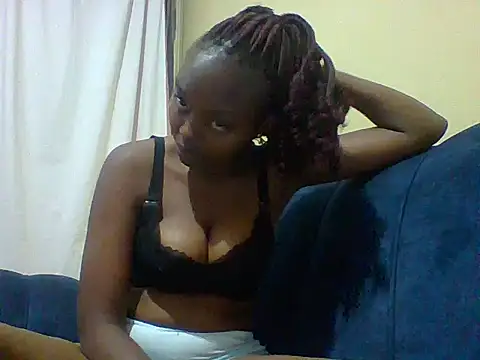 hotpristine online show from October 17, 2025, 8:55 pm