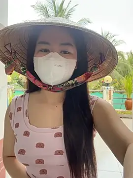 BabyThree  online show from February 7, 2025, 6:35 am