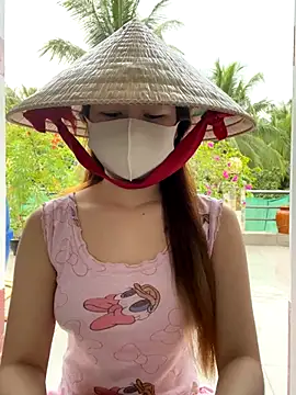 BabyThree  online show from October 22, 2025, 8:03 am