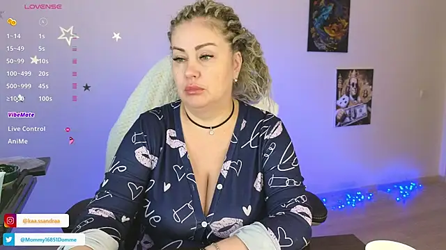 misskaassandraa online show from January 28, 2025, 1:59 pm