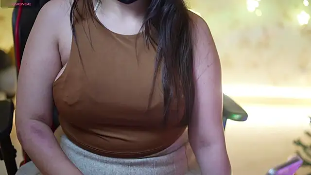 only aleesha online show from December 27, 2024, 5:37 pm