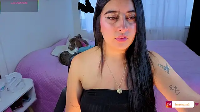 serenna se online show from December 1, 2025, 10:15 pm
