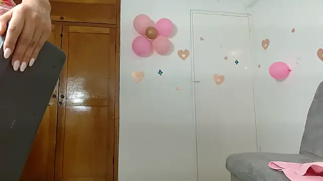 Snapshot of Baby_Lovehot_1 chatting on July 13, 2026, 2:31 pm Baby Lovehot 1 online show from July 13, 2026, 2:31 pm
