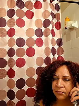 Snapshot of ladycreamypr2 chatting on May 25, 2026, 6:14 pm ladycreamypr2 online show from May 25, 2026, 6:14 pm