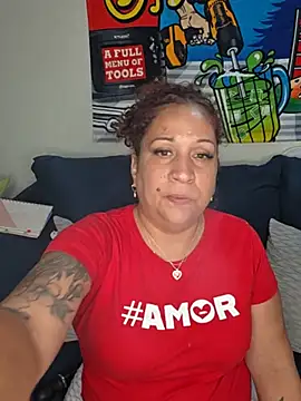 Snapshot of ladycreamypr2 chatting on June 1, 2026, 10:39 am ladycreamypr2 online show from June 1, 2026, 10:39 am