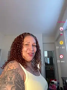 ladycreamypr2 online show from July 28, 2026, 8:52 pm