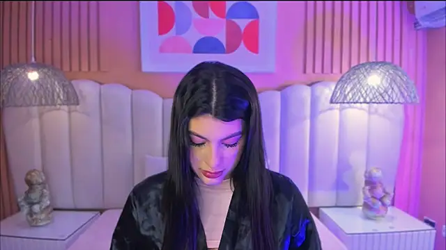 aria greco online show from September 9, 2025, 3:06 am