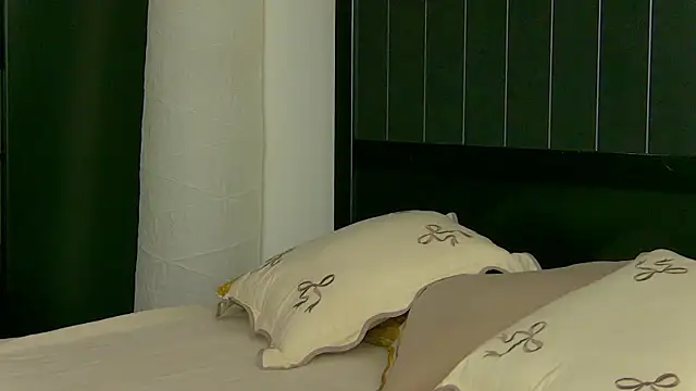 Yanira Muslim online show from April 2, 2026, 4:10 am