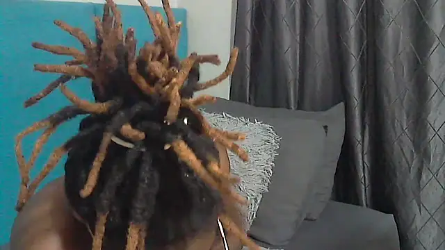 Mochabae online show from March 9, 2025, 4:27 am